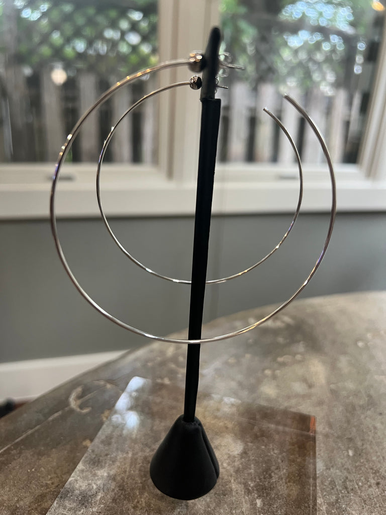 Icon Hoops in Silver/Silver Finish in Large (Approx. 3" in Diameter)