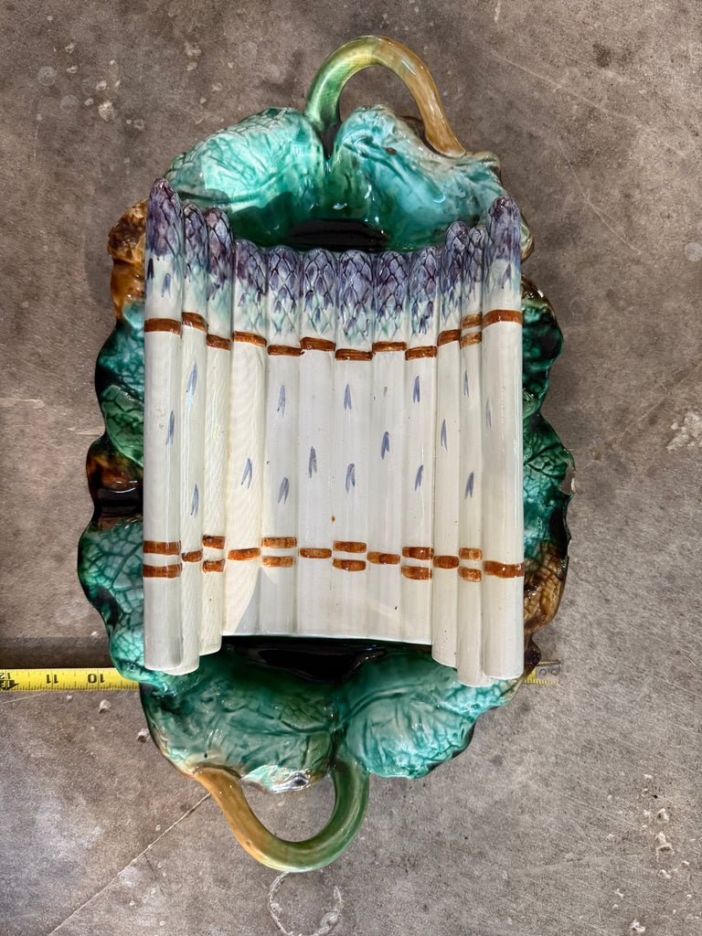 French 19th Century Majolica Asparagus Serving Tray with Foliage Oval Plate