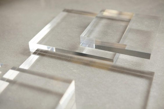 Square Clear Lucite Gallery Blocks (1" Height/Thickness)