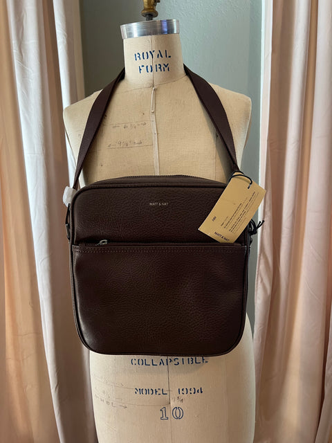 Matt & Nat Ethan Dwell Crossbody Bag in Chocolate (Brown)