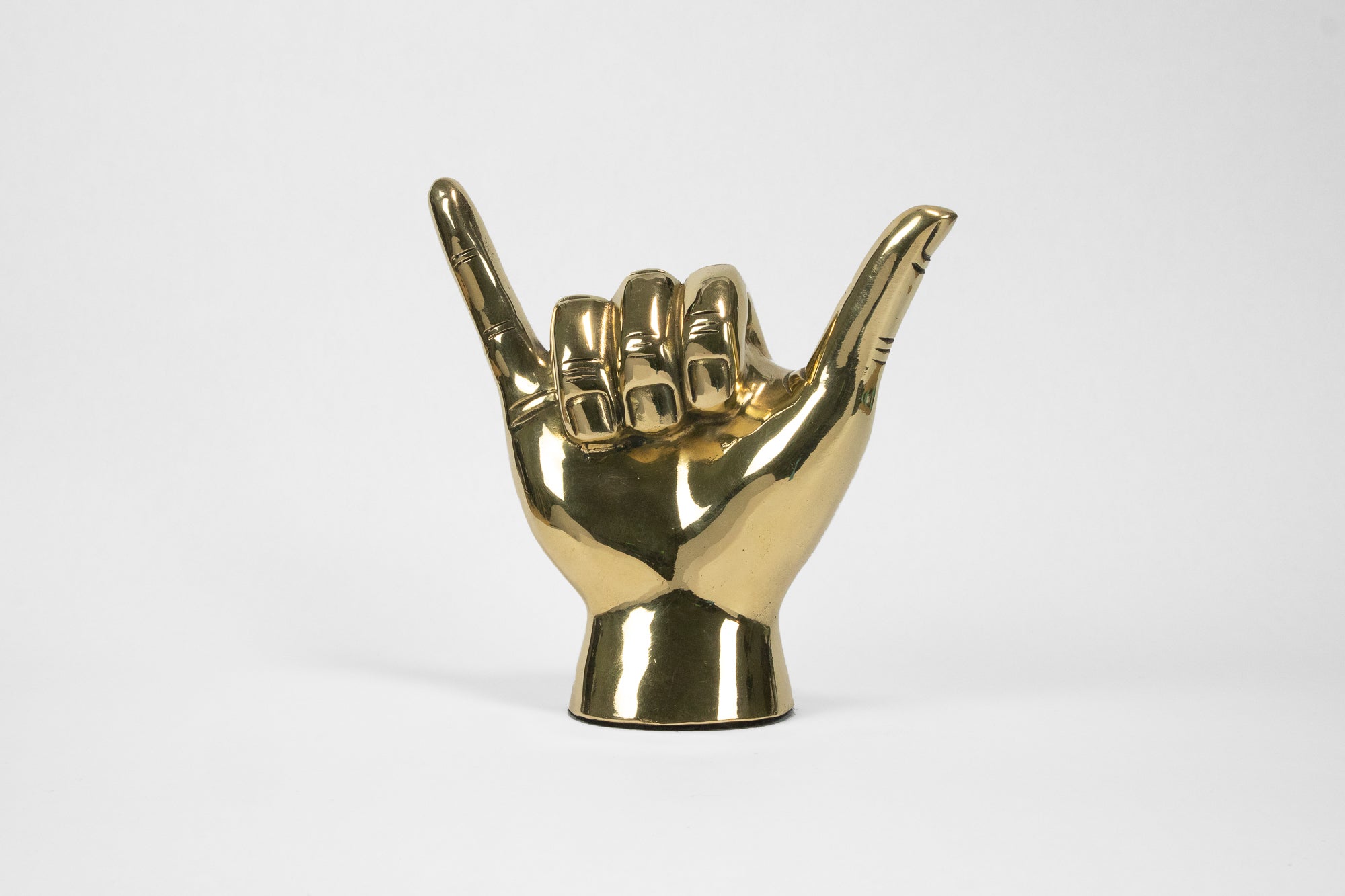 Shaka Hand Sign Sculpture in Brass – PRIZE